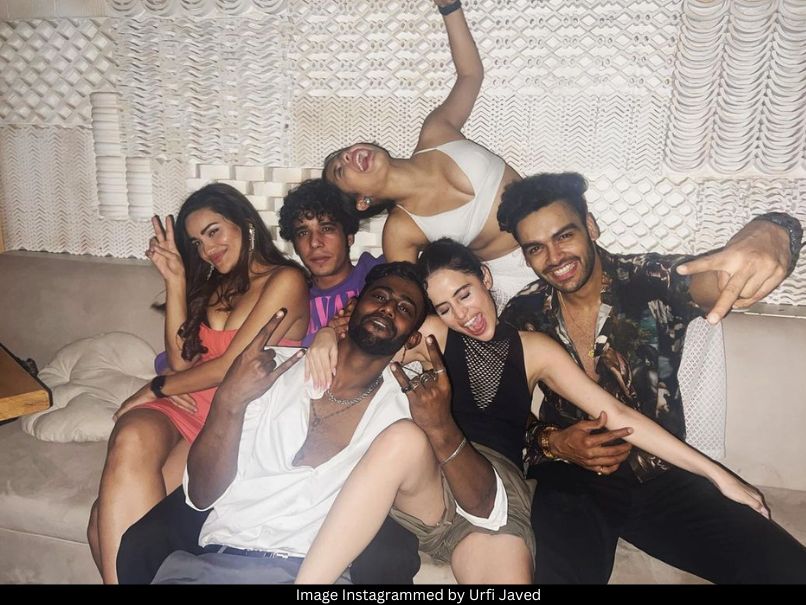 Urfi Javed with Splitsvilla 14 stars