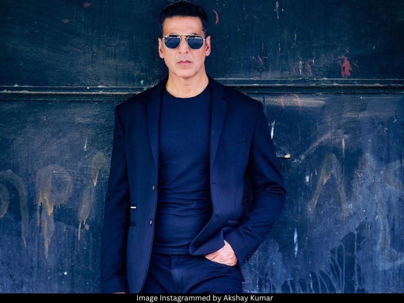 Akshay Kumar Undergoes Eye Surgery In Mumbai After Wrapping Up Schedule ...