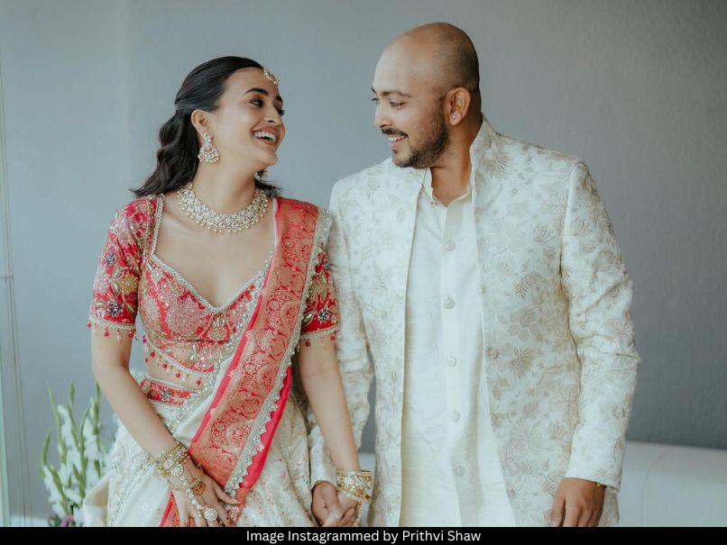 Prithvi Shaw Akriti Agarwal