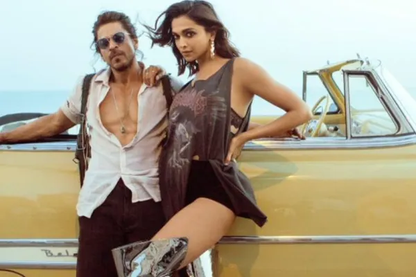 Shah Rukh Khan and Deepika Padukone 