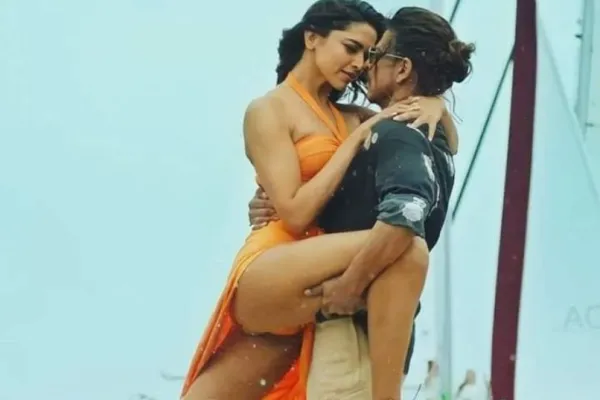 Besharam Rang 
