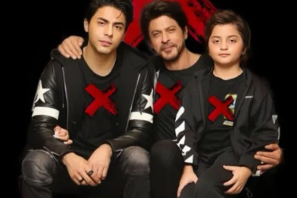 SRK, Aryan and AbRam Khan 
