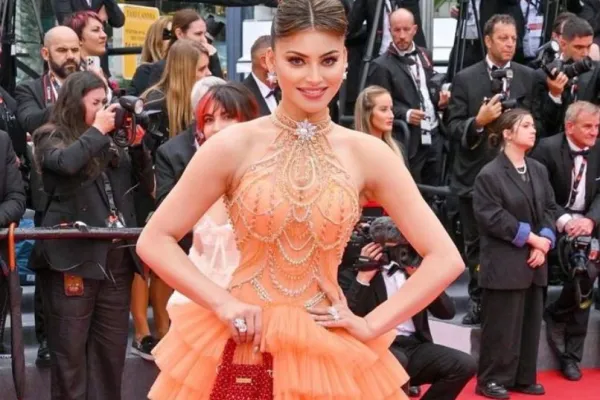 Urvashi Rautela 