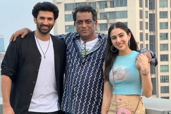 Aditya Roy Kapur and Sara Ali Khan 