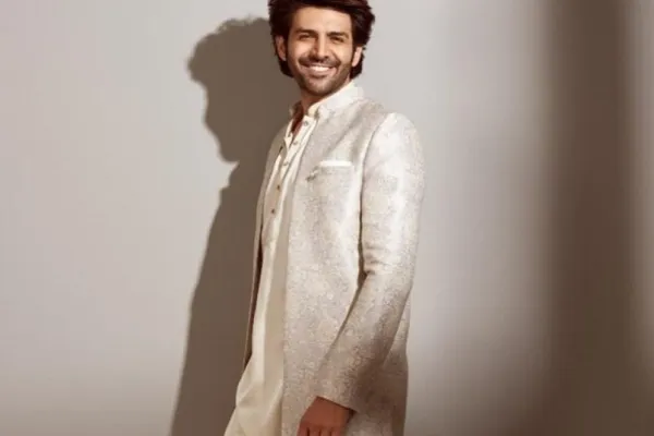 Kartik Aaryan 