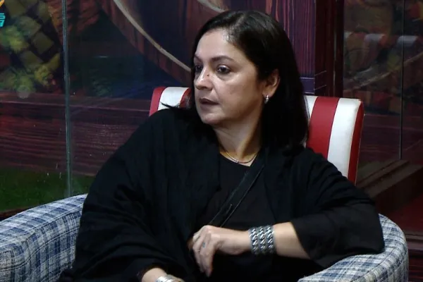 Pooja Bhatt 