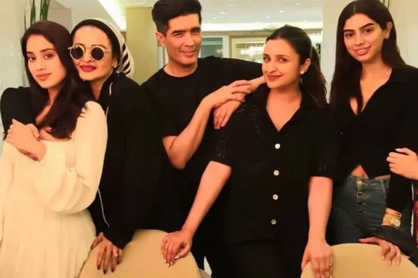 Rekha Manish Malhotraa 
