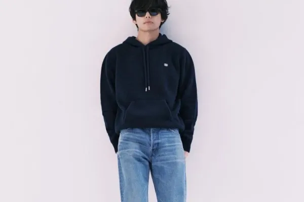 BTS V 