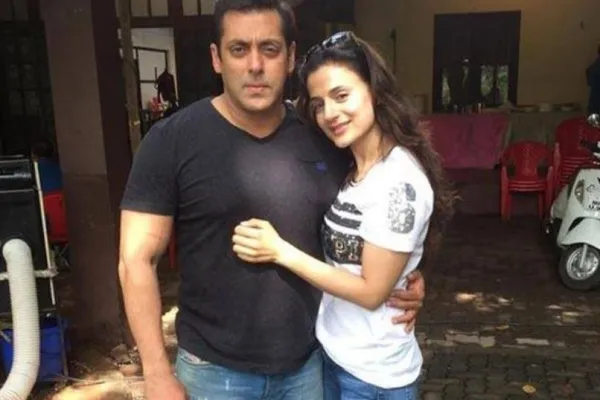 Salman Khan and Ameesha Patel 