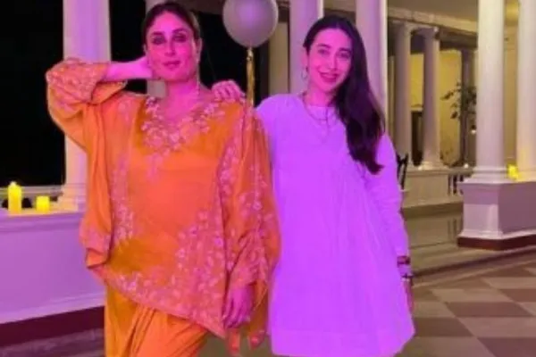 Kareena and Karisma Kapoor 