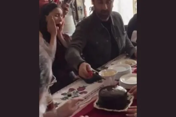Alia Bhatt, Ranbir Kapoor 
