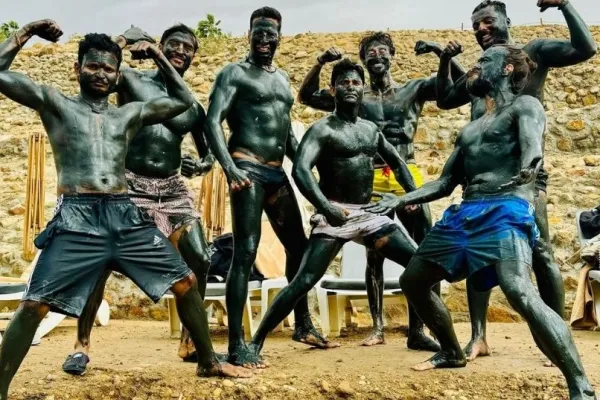 Akshay Kumar, Tiger Shroff 