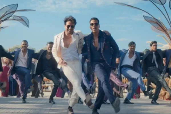 Tiger Shroff and Akshay Kumar 