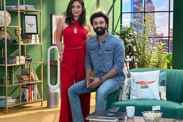 Kareena Kapoor and Ranbir Kapoor 