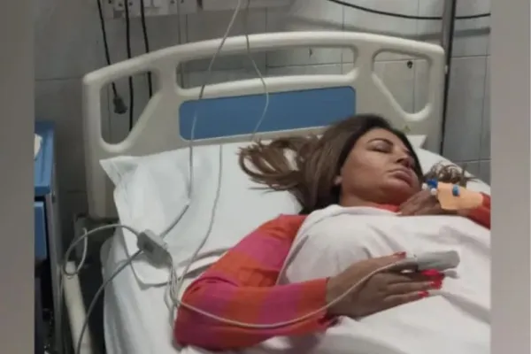 Rakhi Sawant hospitalised 