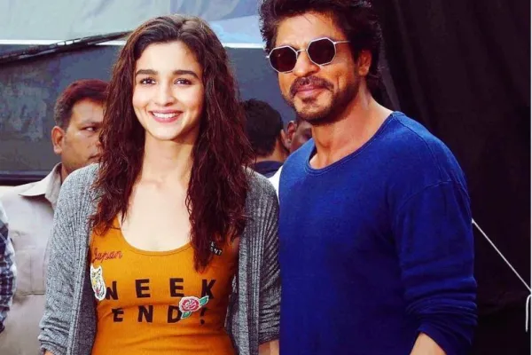 Alia Bhatt and Shah Rukh Khan 
