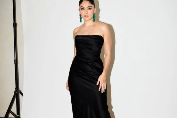 Mrunal Thakur