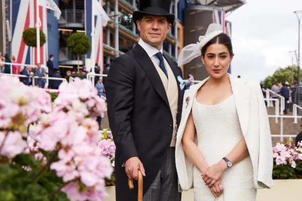 Sara Ali Khan Henry Cavill 